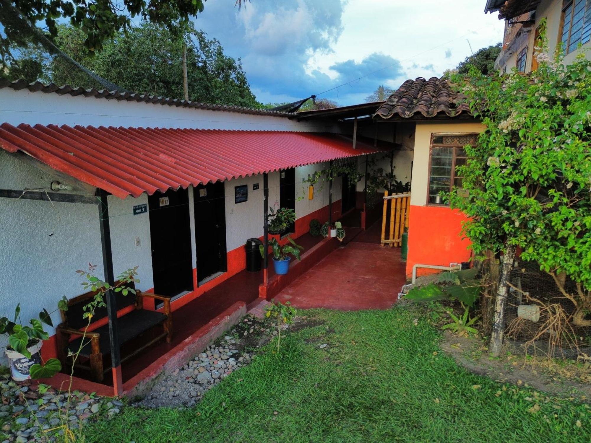 Finca Hotel Los Cocos モンテネグロ エクステリア 写真